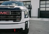 Used 2024 GMC Sierra 2500 AT4 w/ AT4 Preferred Package image 3