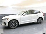 Certified 2022 Volvo XC60 B5 Momentum w/ Climate Package image 2