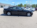 Used 2017 Dodge Charger SE image 4