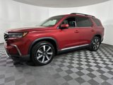 New 2025 Honda Pilot Touring image 4