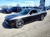 Used 2019 Dodge Challenger SXT image 4