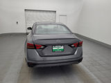 Used 2024 Nissan Altima 2.5 SV image 6