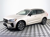 Used 2025 Volvo XC60 B5 Plus image 4