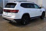 New 2026 Volkswagen Atlas Peak Edition image 6