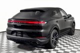 Certified 2024 Porsche Cayenne Coupe image 5