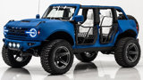 Used 2025 Ford Bronco Big Bend w/ Black Appearance Package image 2