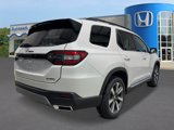 New 2025 Honda Pilot Touring image 5