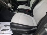 Used 2020 Chevrolet Trax LT w/ LT Convenience Package image 4