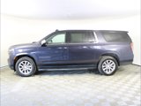 Used 2023 Chevrolet Suburban Premier image 2