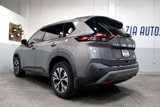 Used 2021 Nissan Rogue SV image 3