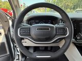 Used 2023 Jeep Wagoneer L Series II image 6