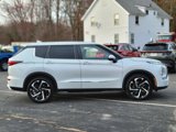 Used 2022 Mitsubishi Outlander SE image 6
