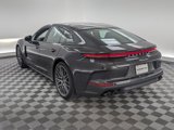 Used 2024 Porsche Panamera image 3