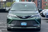 New 2025 Toyota Sienna Platinum image 3