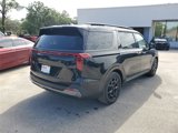 New 2026 Kia Carnival SX image 2