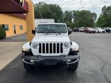 Used 2023 Jeep Gladiator Sport image 2