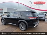 New 2025 Nissan Pathfinder SL w/ SL Premium Package image 2