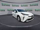 Used 2019 Toyota Prius XLE image 2