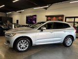 Used 2020 Volvo XC60 T5 Momentum image 3