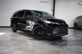 Used 2022 Toyota Sienna XLE image 2