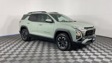 New 2025 Chevrolet Equinox ACTIV image 2