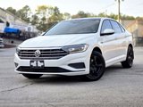 Used 2021 Volkswagen Jetta SEL Premium image 2