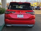 New 2025 Mitsubishi Outlander SE image 3