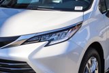 Used 2024 Toyota Sienna Limited image 5