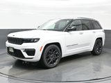 New 2025 Jeep Grand Cherokee Summit image 2