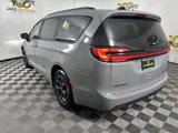 New 2025 Chrysler Pacifica Premium image 5