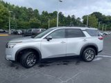 New 2025 Nissan Pathfinder SV image 4