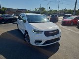 Used 2022 Chrysler Pacifica Touring-L w/ Uconnect Theater Family Group image 3