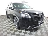 New 2025 Nissan Pathfinder SL image 3