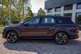 Used 2022 Bentley Bentayga image 2