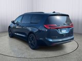New 2025 Chrysler Pacifica Limited image 3