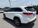 Used 2019 Toyota Highlander FWD V6 image 5