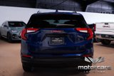 Used 2023 GMC Terrain SLE w/ Driver Convenience Package image 6