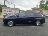 Used 2021 Toyota Sienna Limited image 4