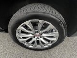 Used 2023 GMC Yukon Denali image 4