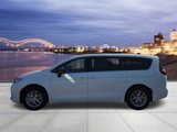 New 2026 Chrysler Pacifica Select image 2