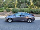 Used 2021 Toyota Prius XLE image 4