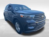 Used 2024 Ford Explorer XLT image 3