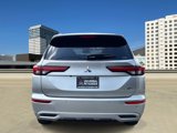 New 2025 Mitsubishi Outlander SEL image 5