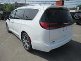 New 2025 Chrysler Pacifica Pinnacle image 3