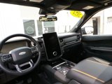 Used 2024 Ford Expedition Platinum image 4