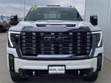 Used 2024 GMC Sierra 2500 Denali Ultimate image 2