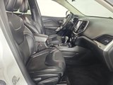 Used 2018 Jeep Cherokee Latitude Plus image 3