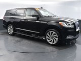 Used 2022 Lincoln Navigator Reserve image 3