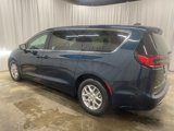 New 2025 Chrysler Pacifica Select image 4
