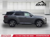 New 2025 Nissan Pathfinder Platinum image 4
